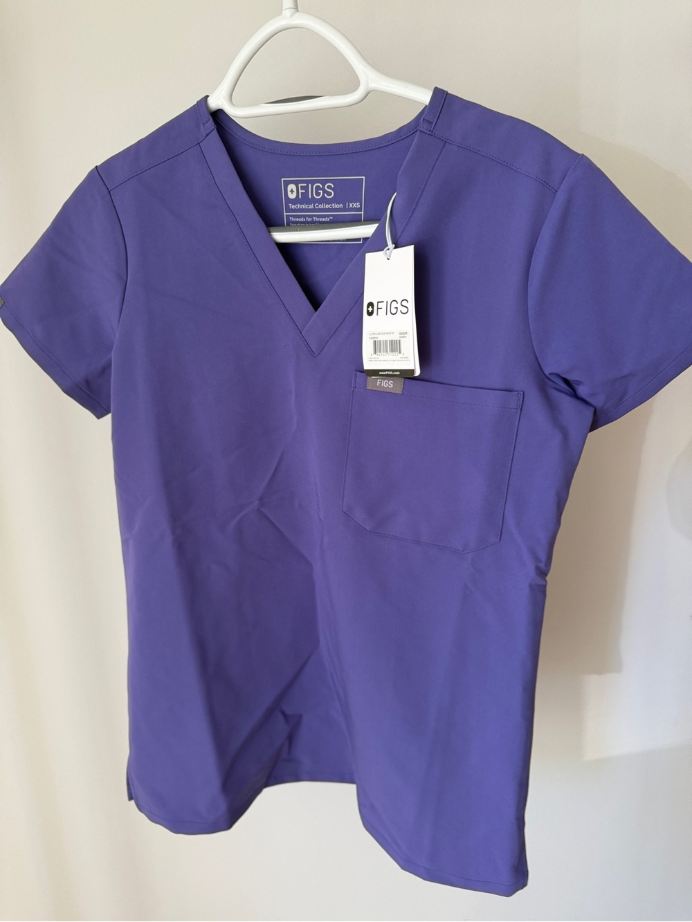 Figs scrub top purple XXS